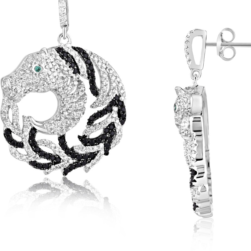 Boucles d'oreilles Cheval en Argent orné de 470 Cristaux Swarovski Zirconia Noirs et Blancs