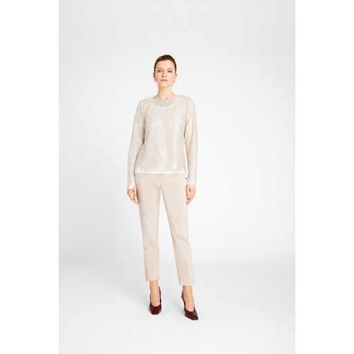 Gustav Lacia Blondebluse, Chateau Gray, 44