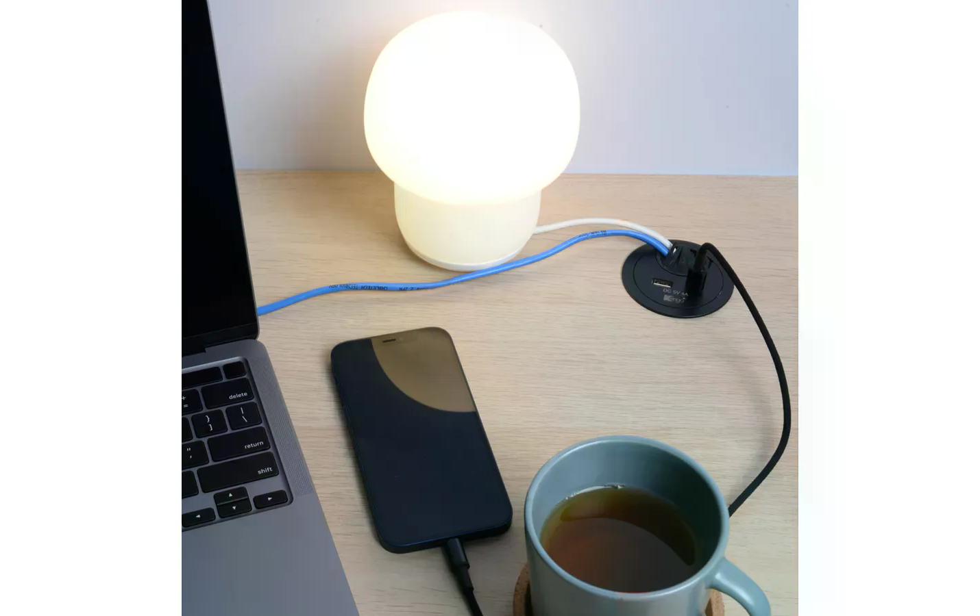 USB-Ladesteckdose USB A+C mit Kabeldurchführung, SchwarzKabeldurchführung mit USB A und USB C Charger