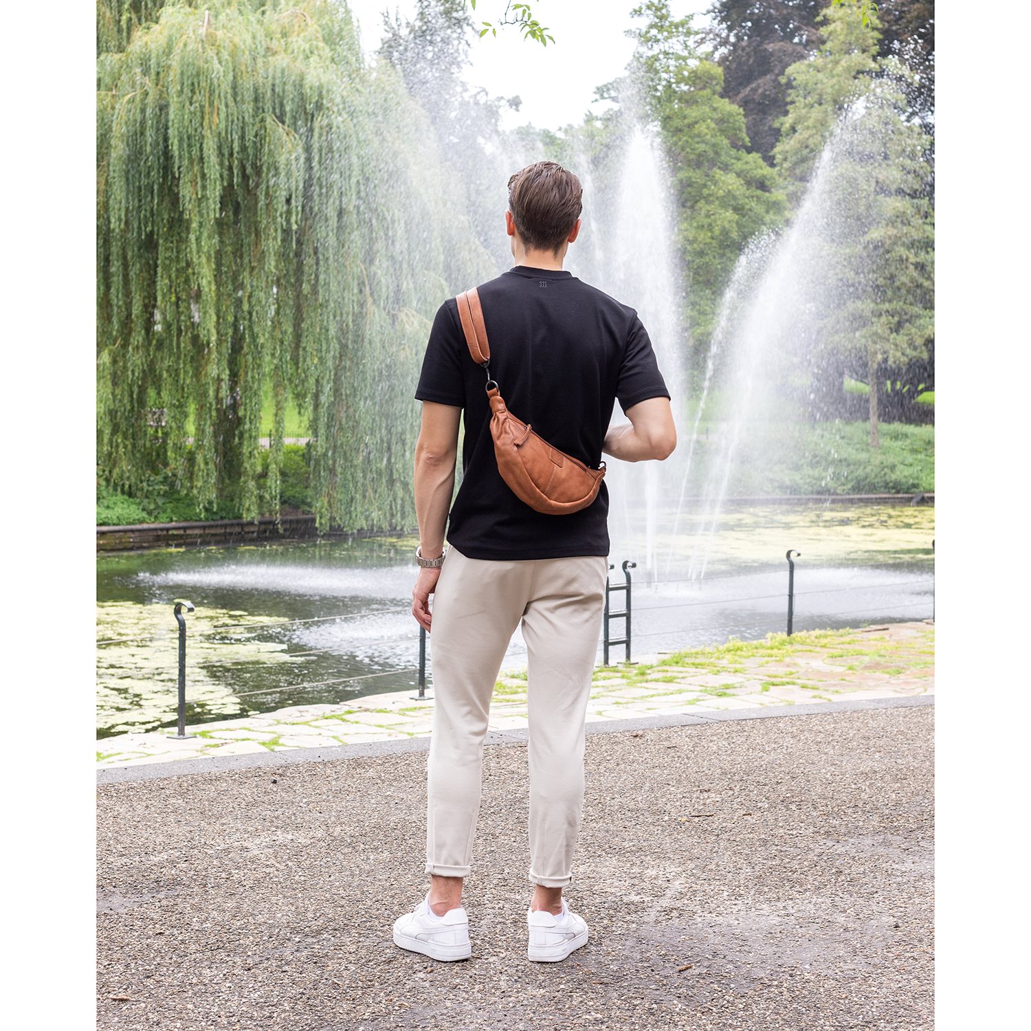 Bear Design Toon Crossbody cognac