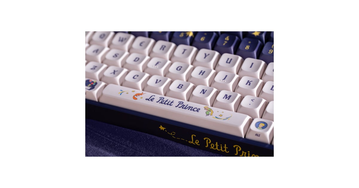IqunixF97 Starry Tryst, gaming toetsenbord  (Donkerblauw/wit, US lay-out, Gateron Red, RGB leds, 96%, Hot-swappable, PBT, 2.4GHz | Bluetooth 5.1 | USB-C)