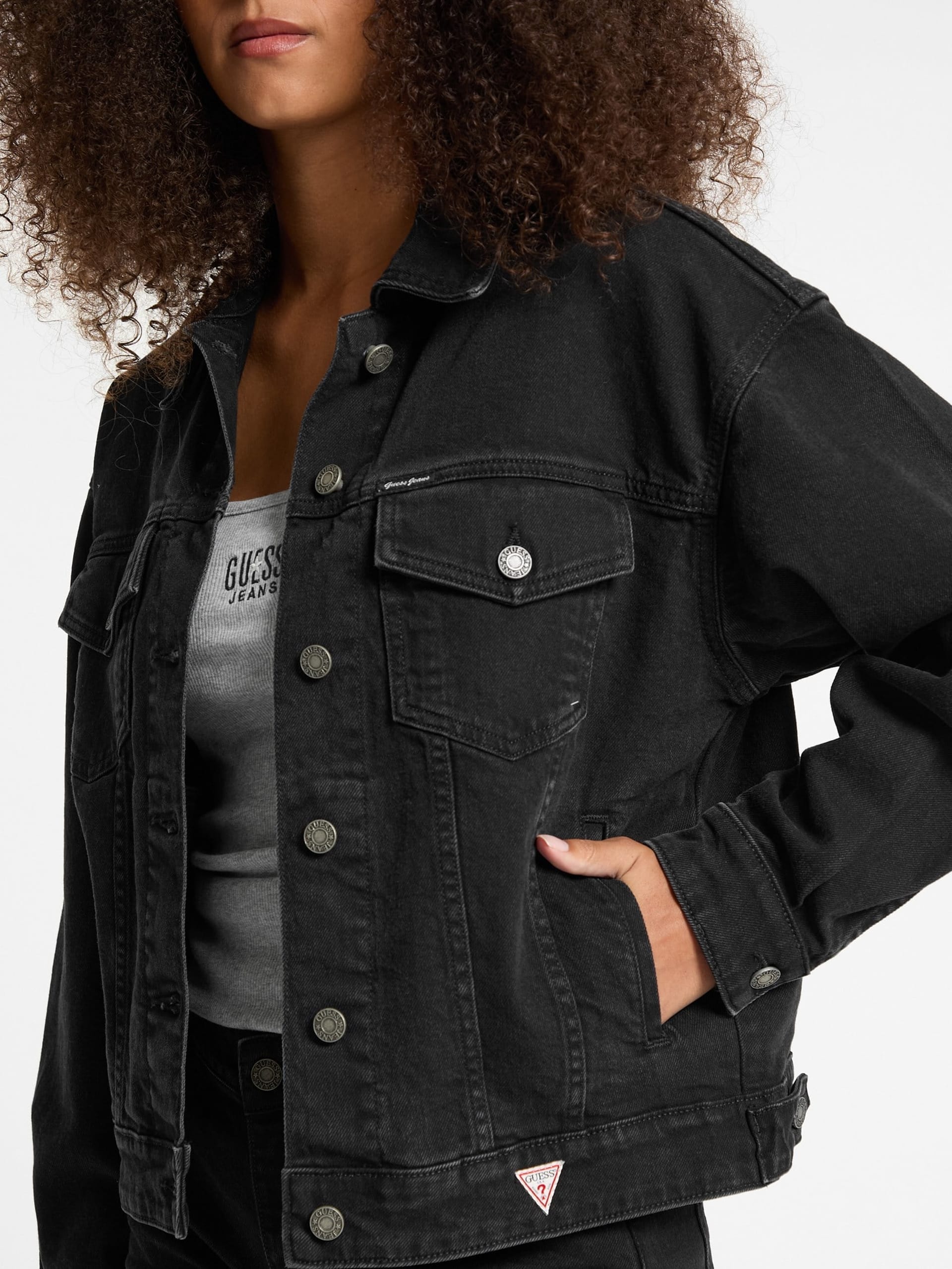 Jaqueta jeans oversized estilo caminhoneiro