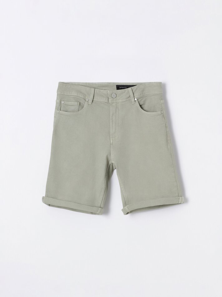 Shorts jeans slim confortáveis - Verde claro