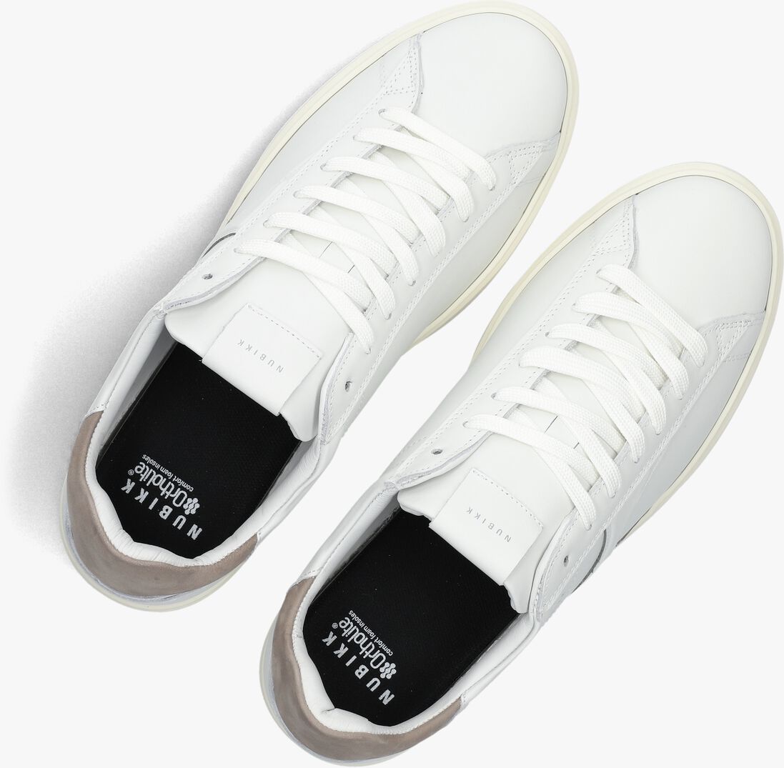 witte nubikk lage sneakers vic cosmo