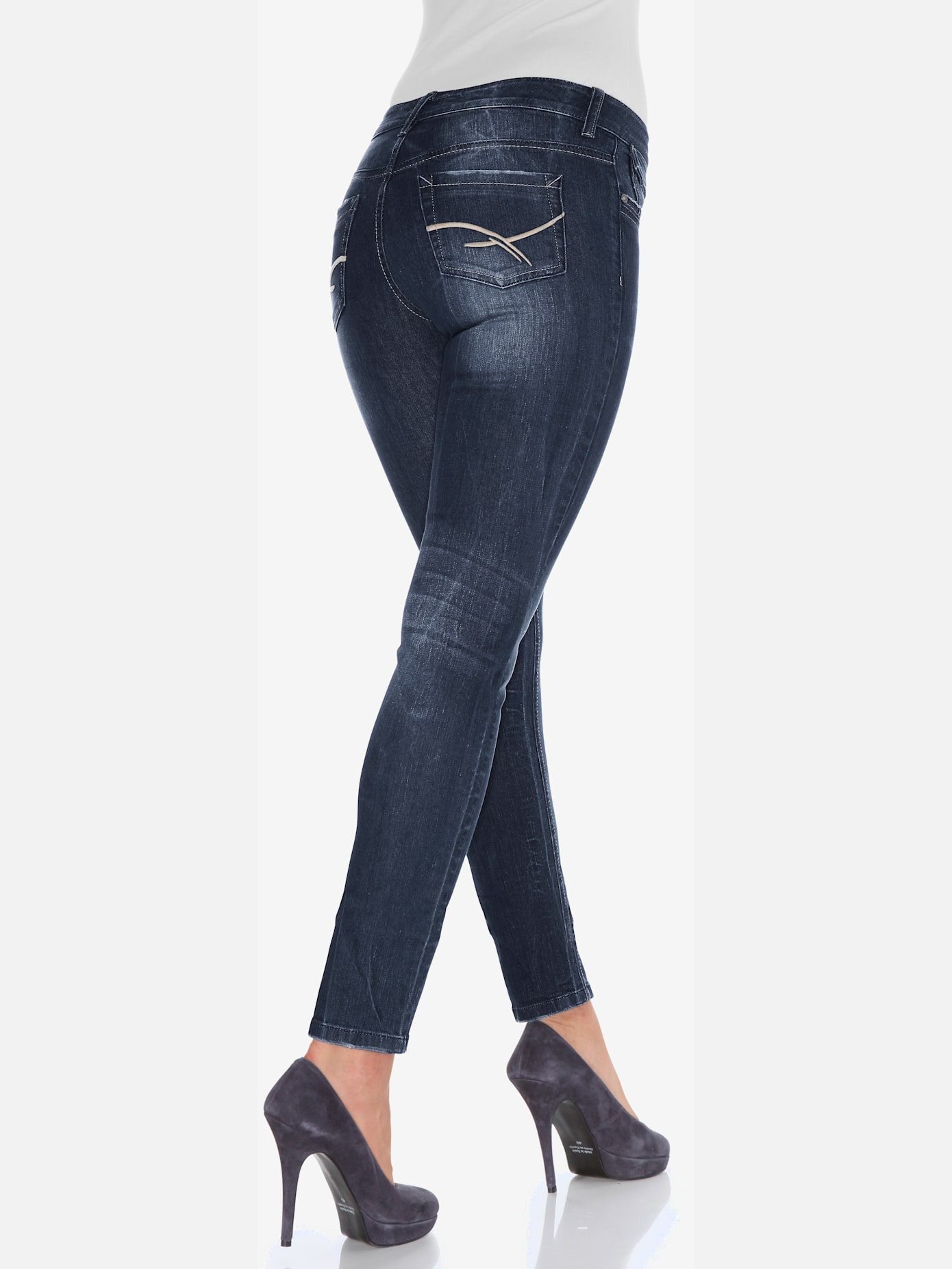 Jeans effet ventre plat coupe skinny tendance
