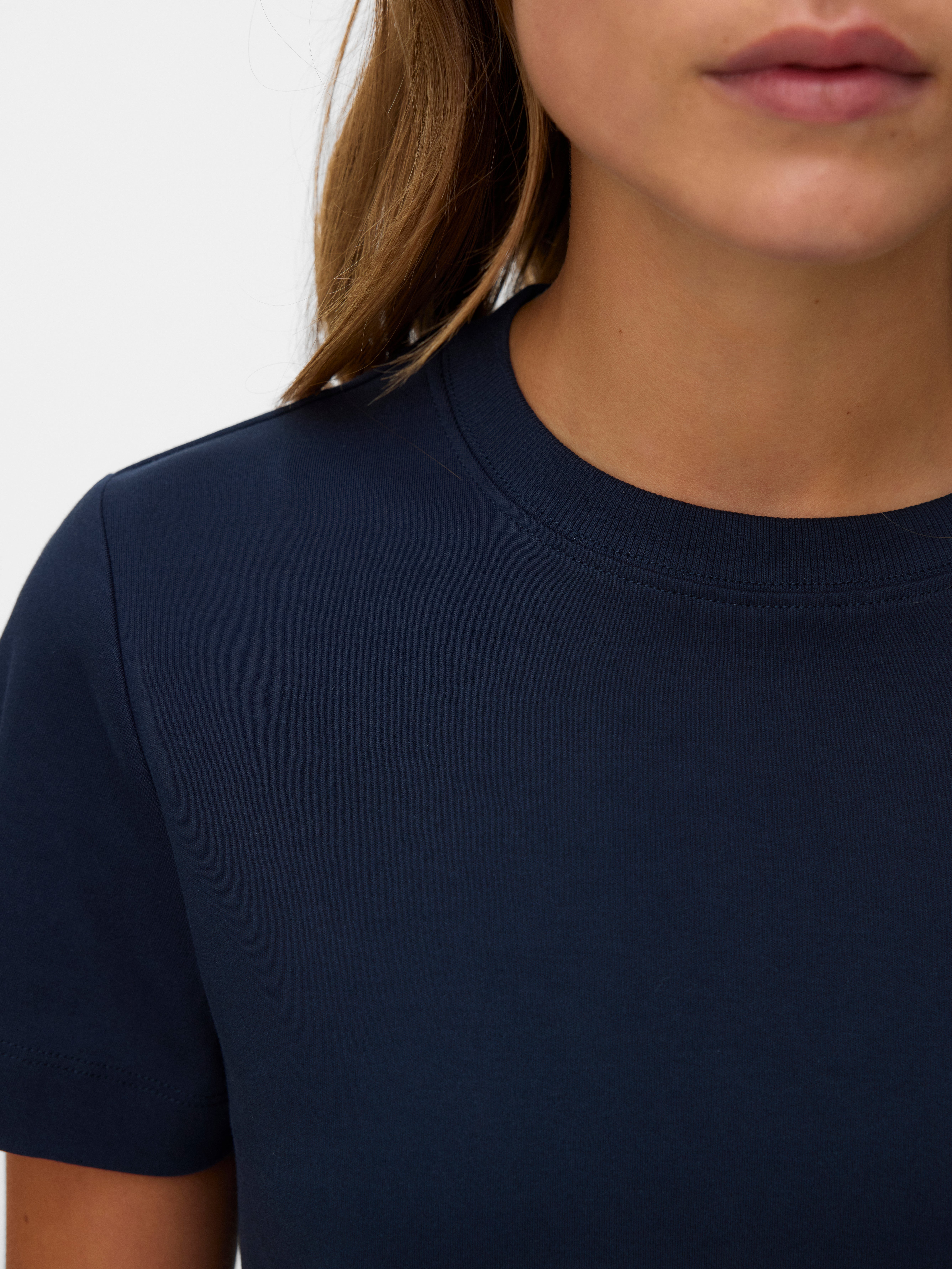 AWNAIMA T-shirts
