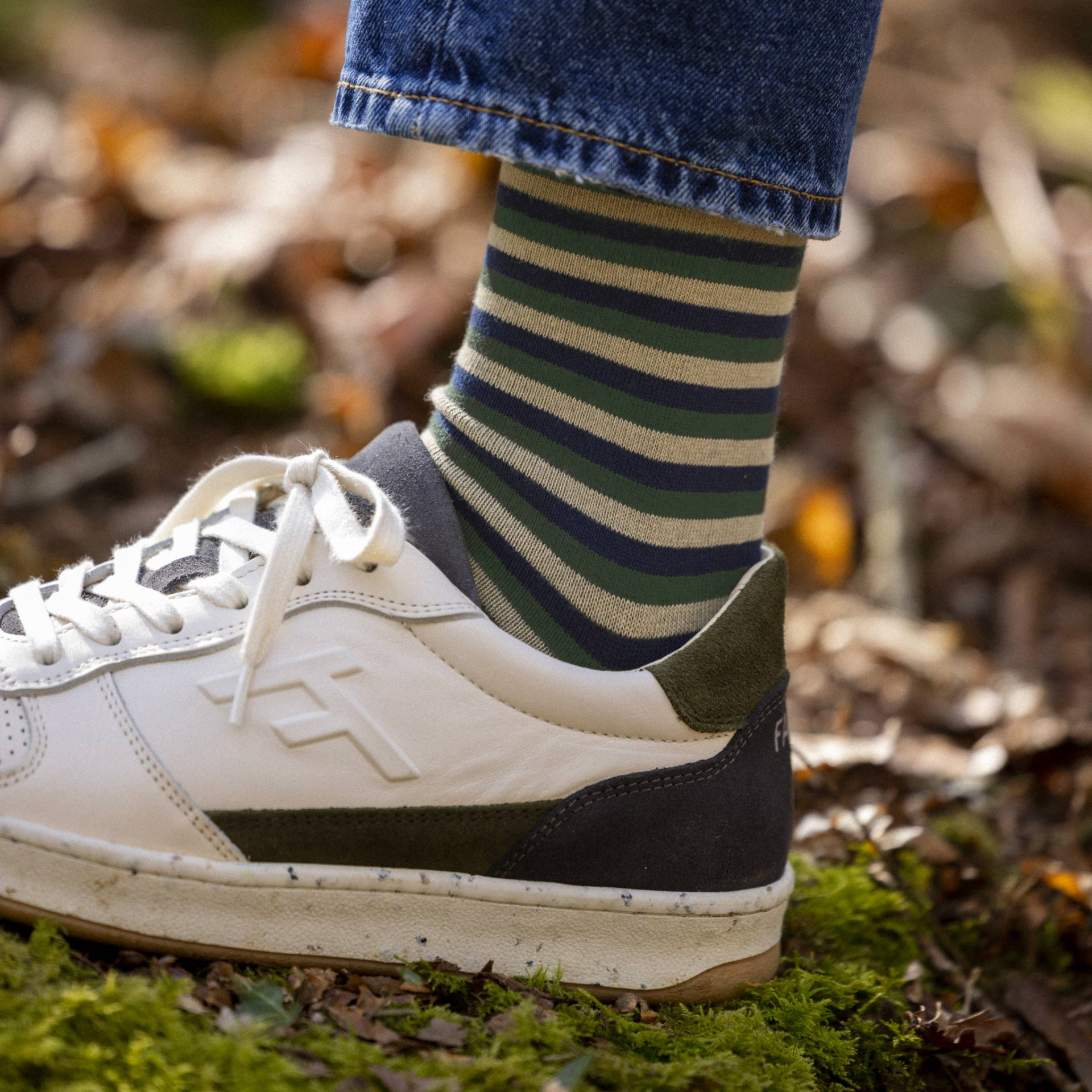 Chaussettes vert foncé & multicolore végan en coton et polyester recyclé - modèle Socks x3