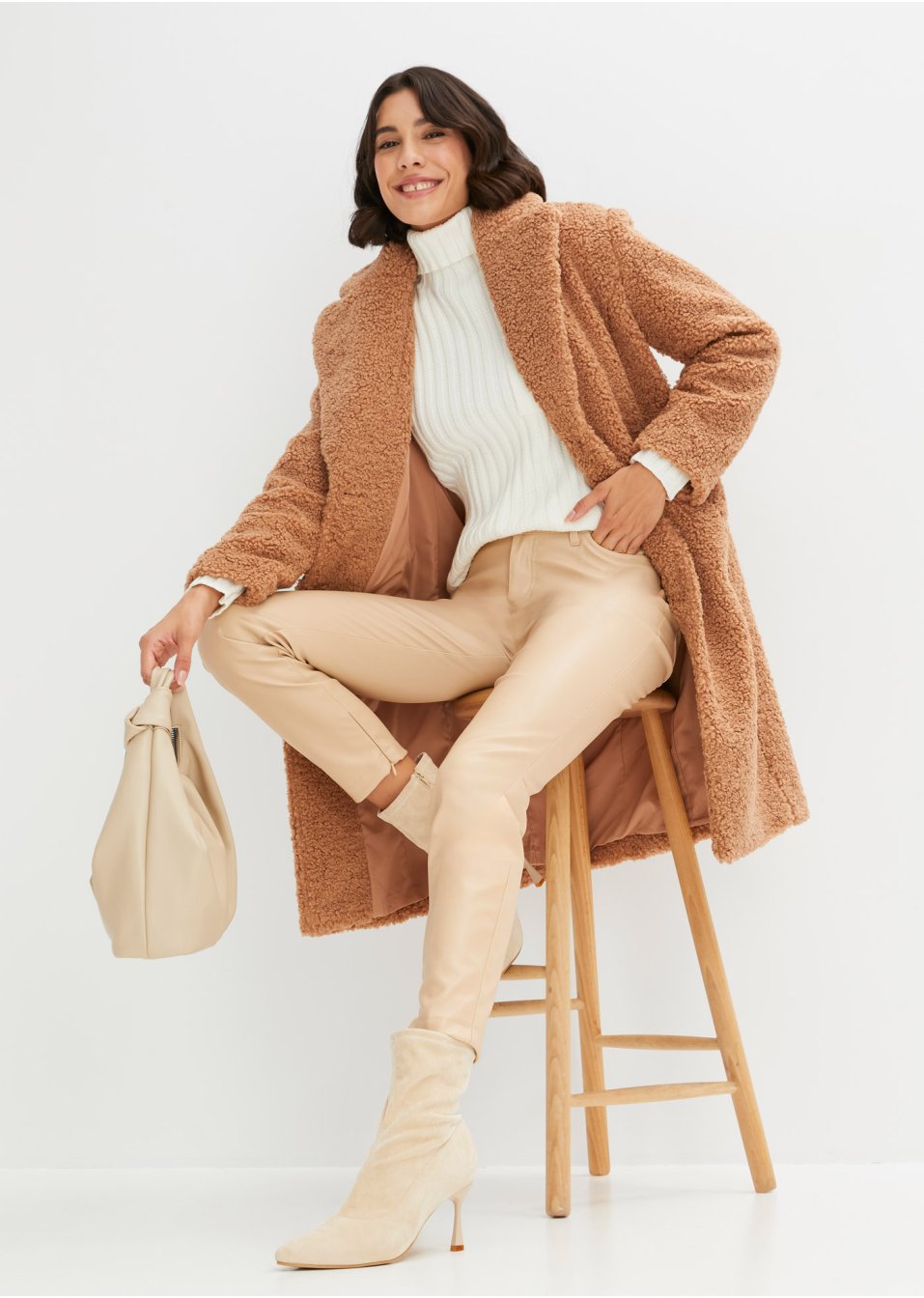 Manteau en maille bouclée