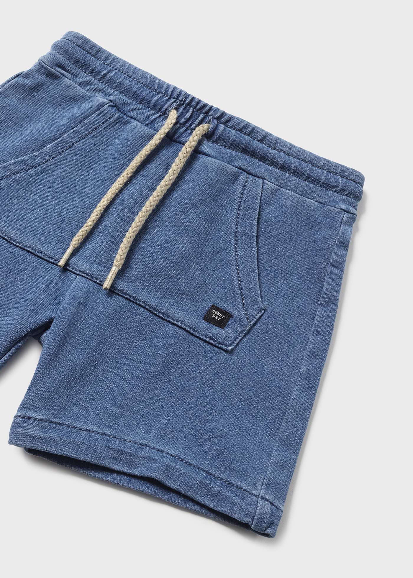 Bermudas de algodão sustentável para bebês