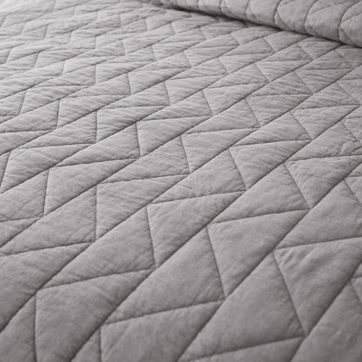 LA REDOUTE INTERIEURS<br>Colcha de algodão acolchoada Zig Zag Scenario