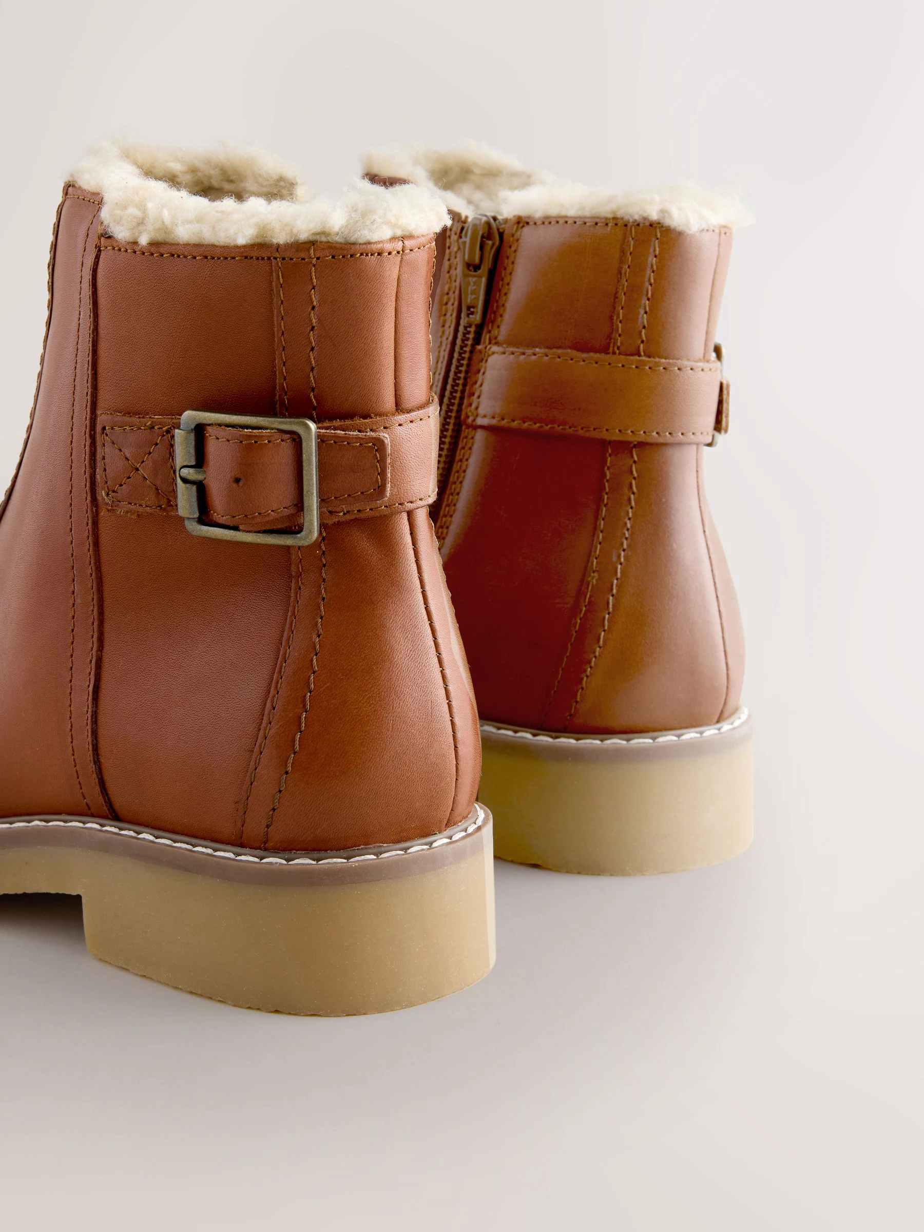 Lichtbruin leer - Forever Comfort® Faux Fur Lined Buckle Trim Ankle Boots