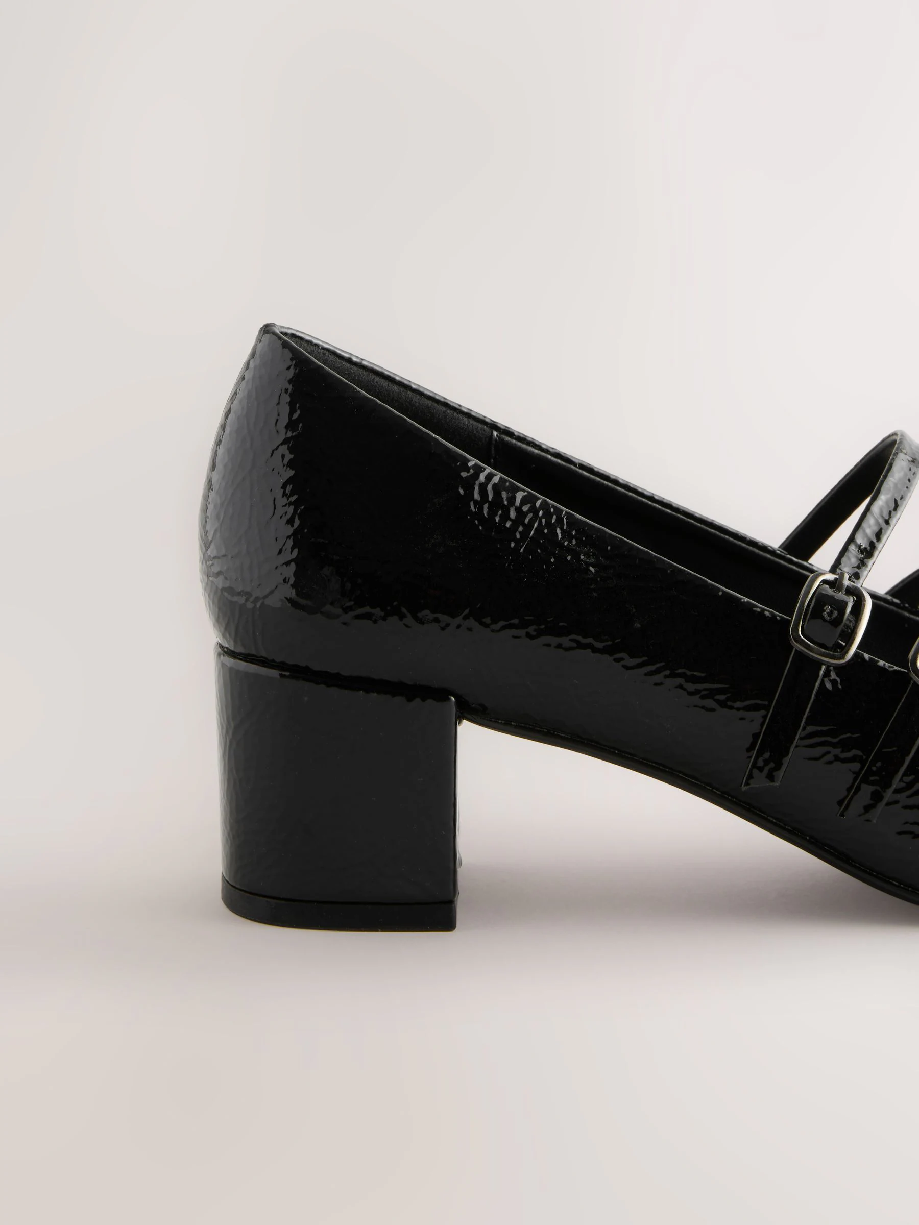Zwart - Forever Comfort® Round Toe Mary Jane Block Heels