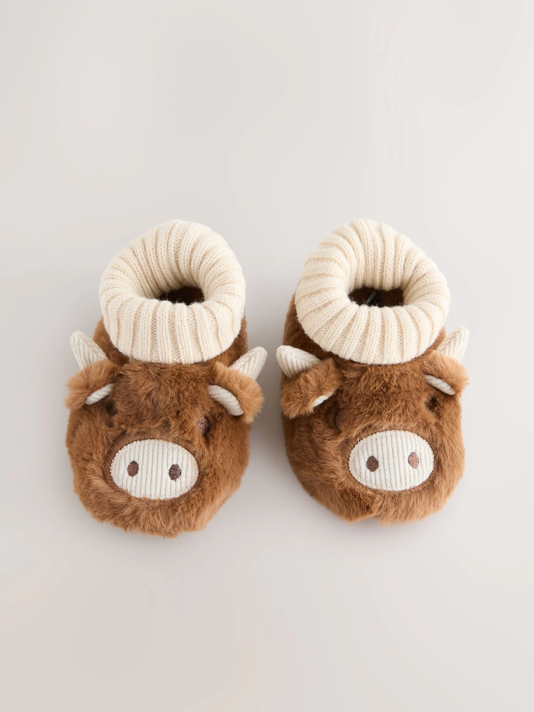 Bruin Hamish - De Highland Cow Pantoffel Boots
