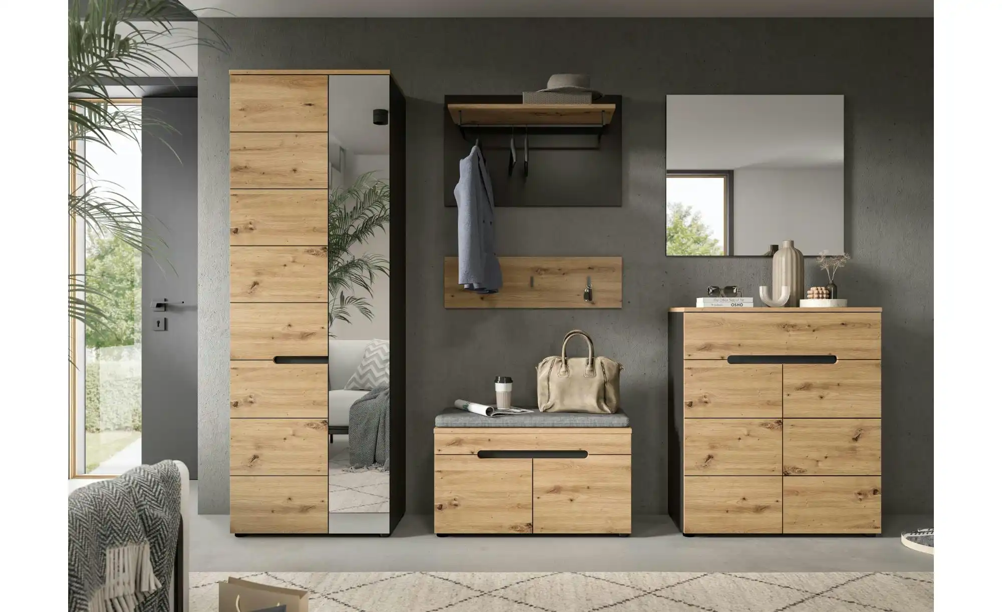 Garderobenschrank