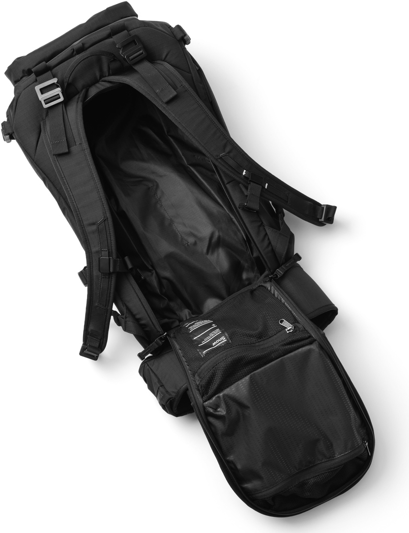 Snow Pro Backpack 25L  Black Out