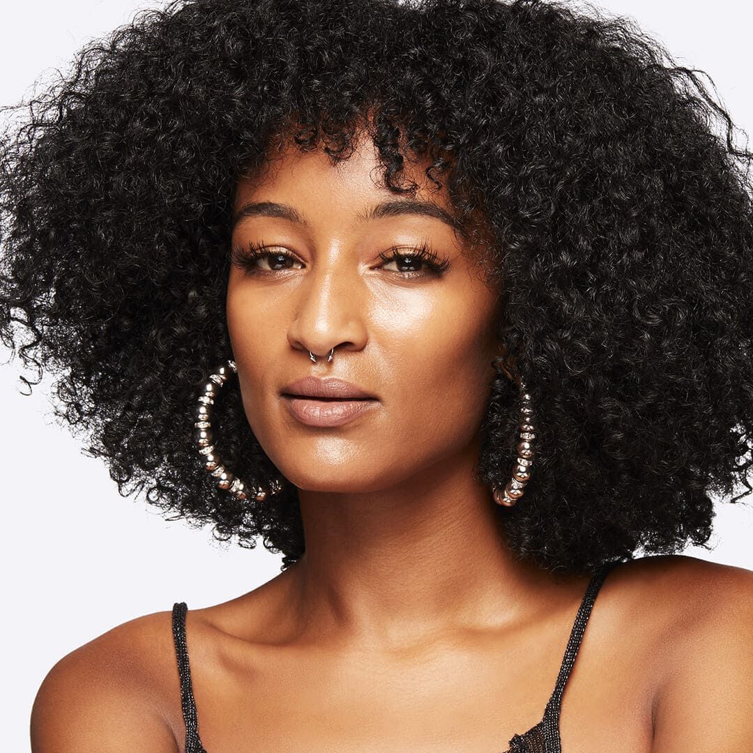 MAC STUDIO RADIANCE FACE AND BODY RADIANT SHEER FOUNDATION