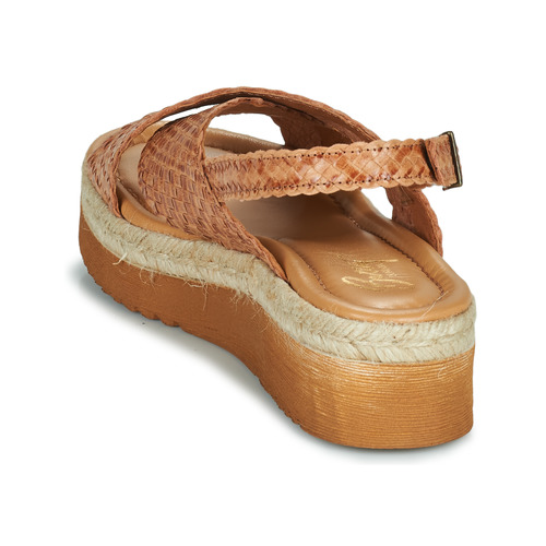 Betty London - ARAMA - camel