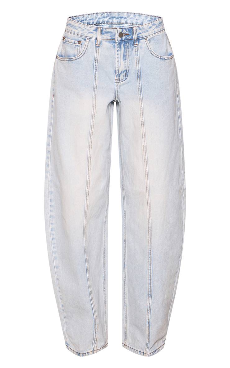 Light Blue Wash Jean Barrel Avec Détails De Coutures
