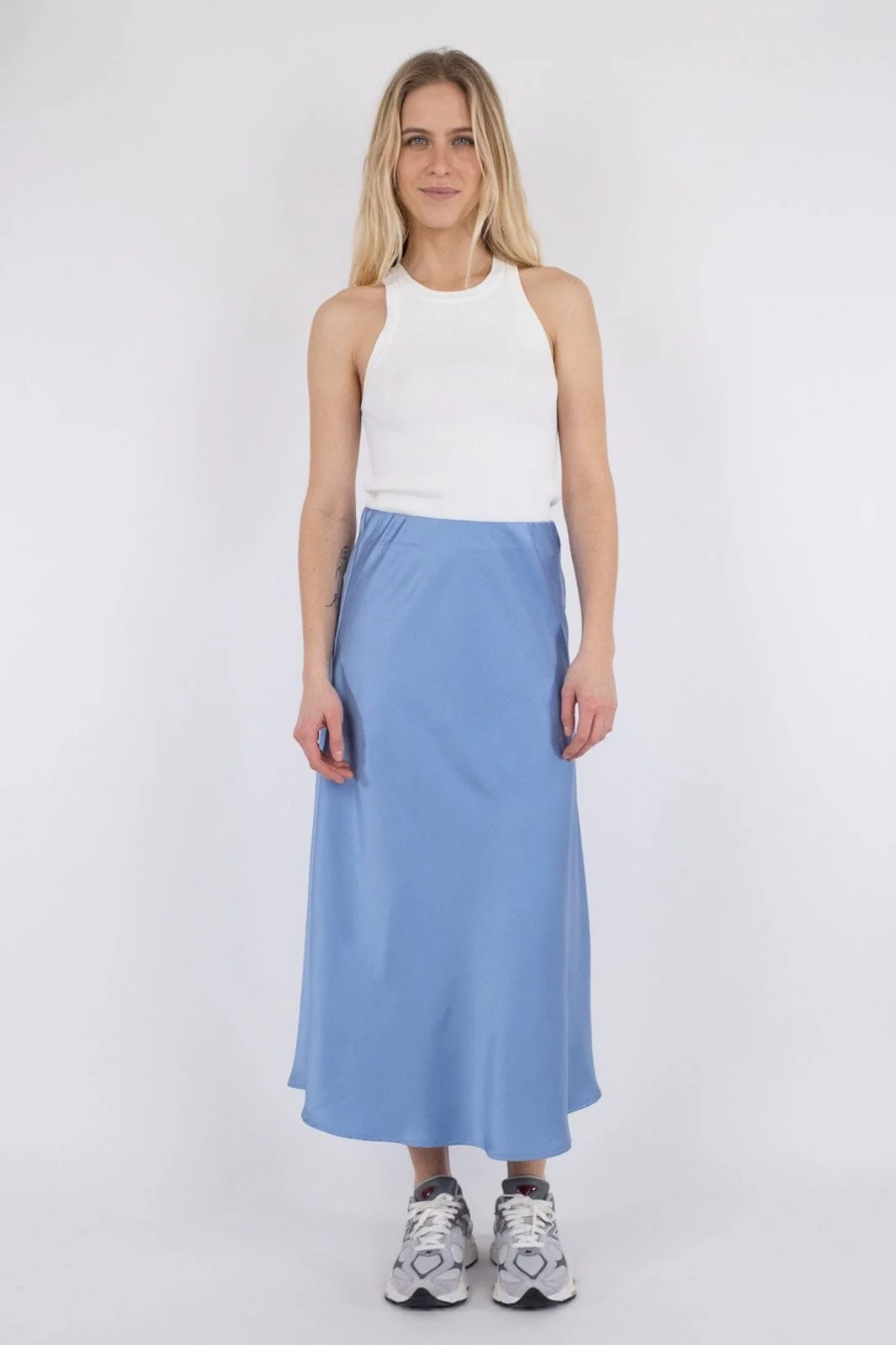 Neo Noir Bovary Skirt dusty blue