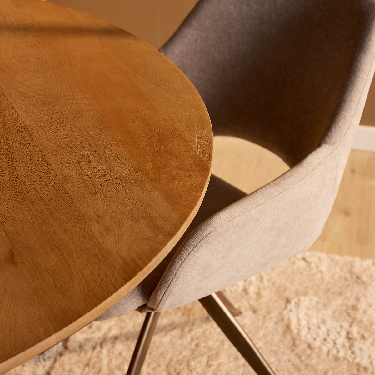 Eettafel Sol Ø130 cm