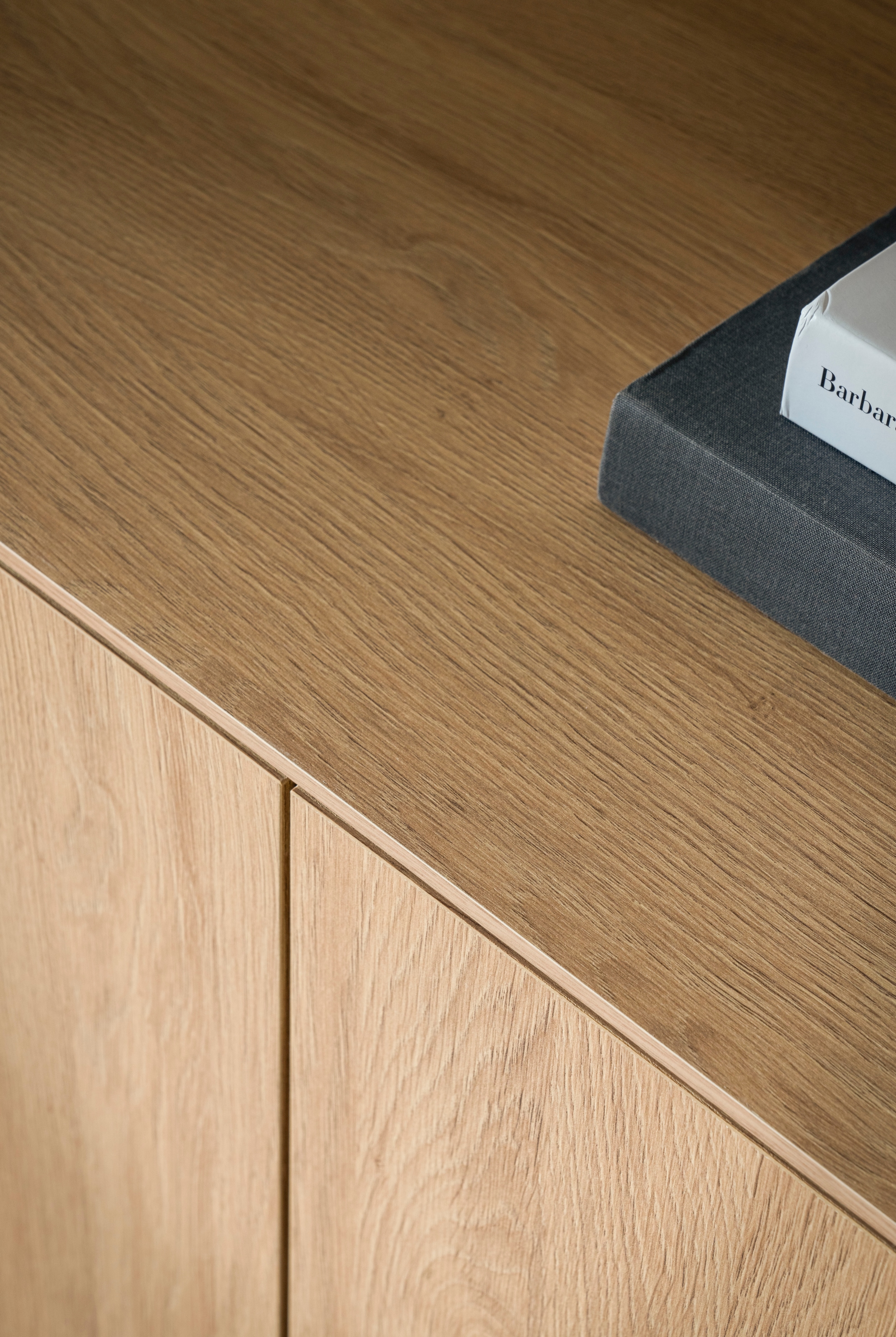 Home affaire Lowboard »Lund, moderner TV-Unterschrank, Kommode mit Kufengestell« ausreichend Stauraum, vielseitig einsetzbar, 150 cm breit