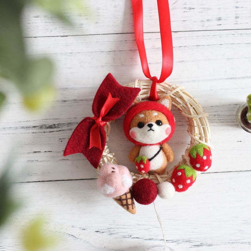 Embroidery Kingdom - DIY-naaldviltset met hangende dierendecoratie (verschillende ontwerpen)