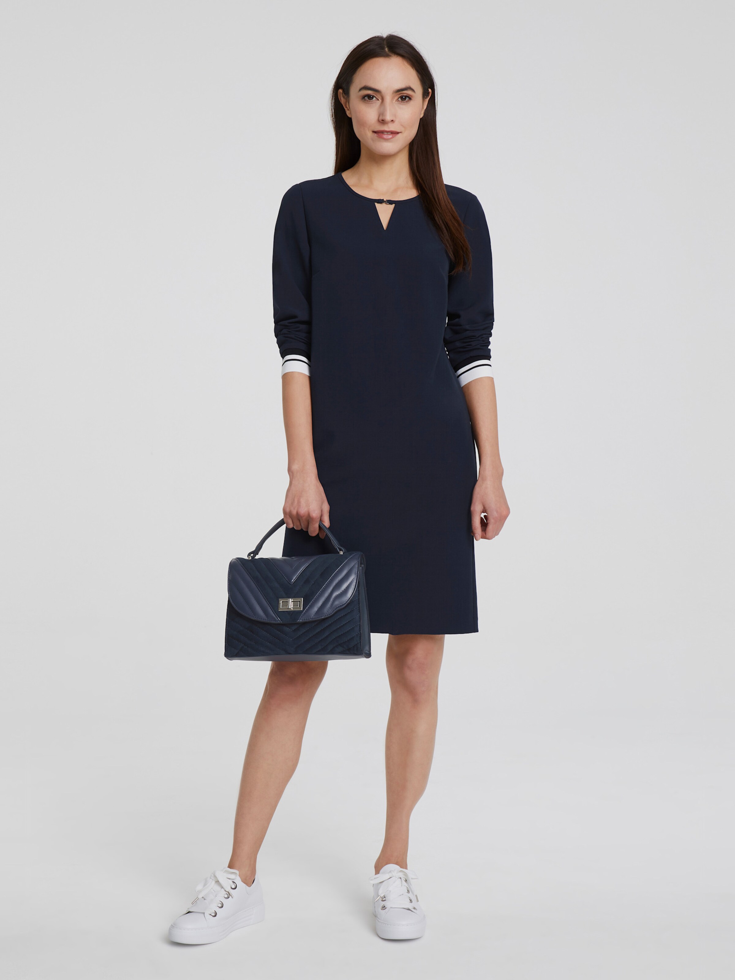 Kleid