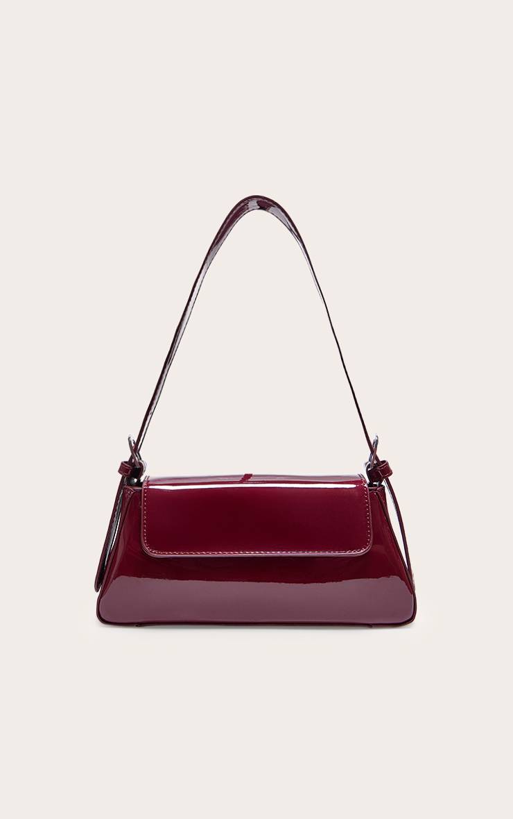 Rouge Bordeaux Sac À Bandoulière Trapèze En Cuir Verni