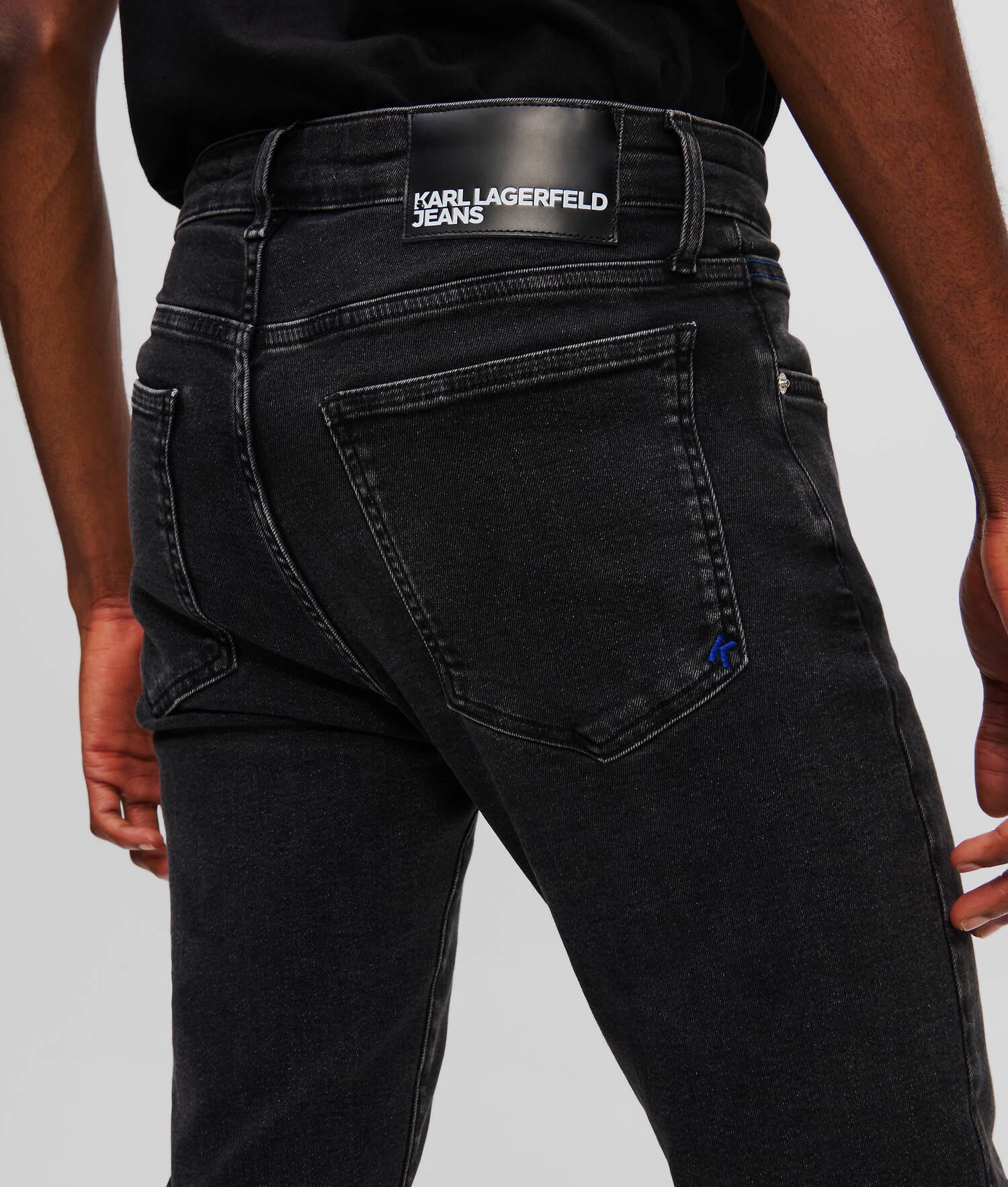 JEAN SKINNY - Noir minimal délavé