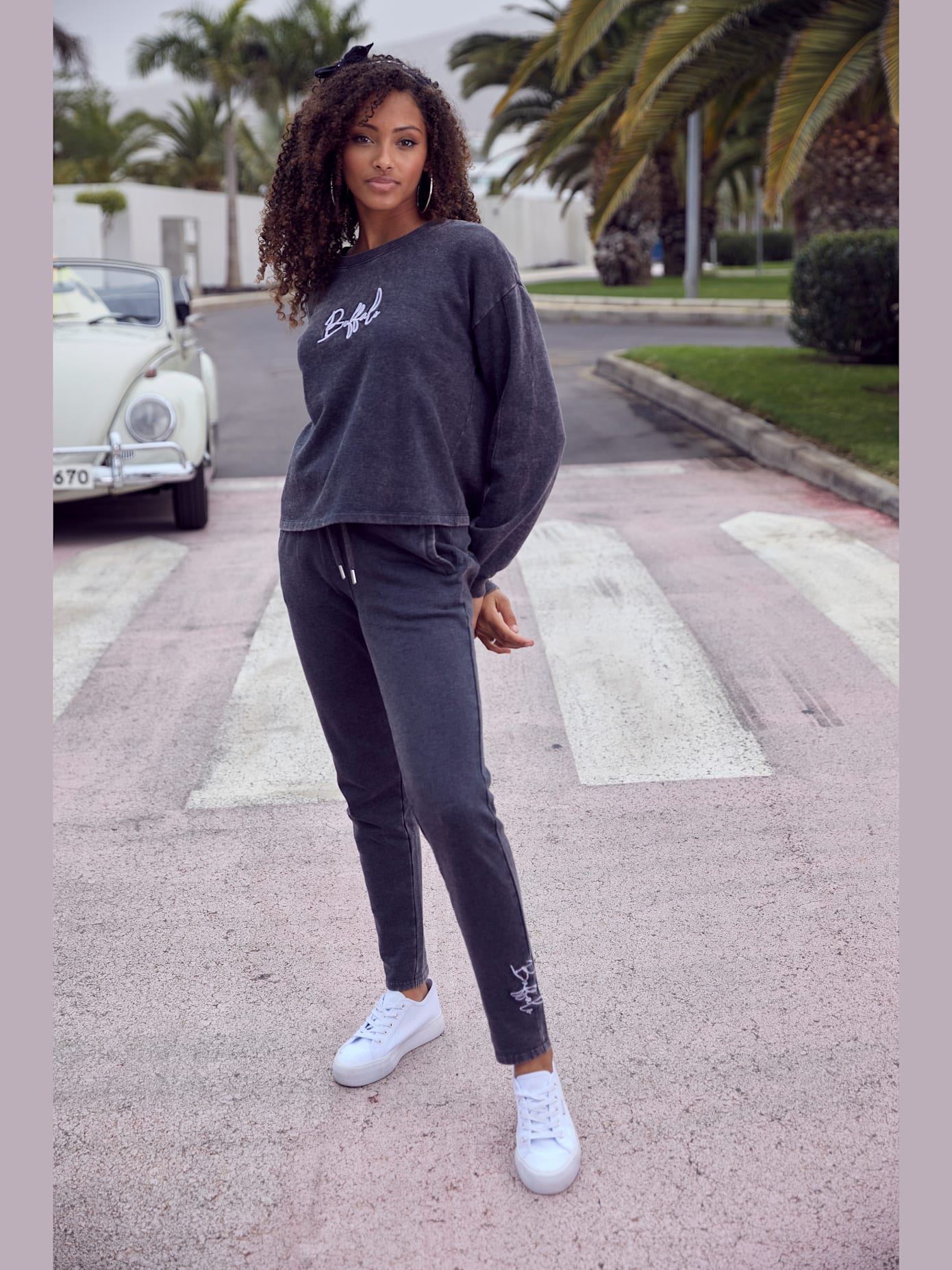 Pantalon molletonné pantalon d'intérieur, broderie sur le côté