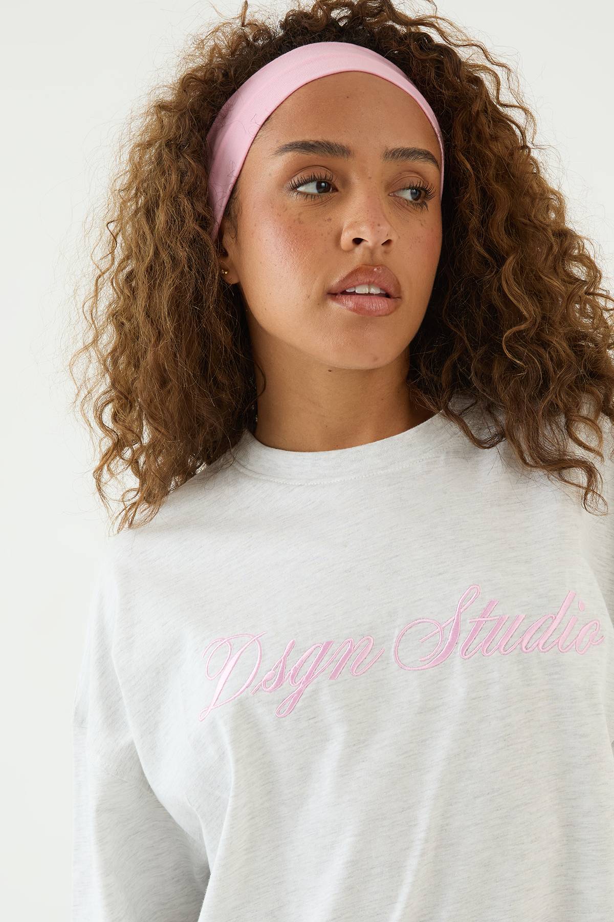 T-shirt Oversize Brodé Script Dsgn Studio