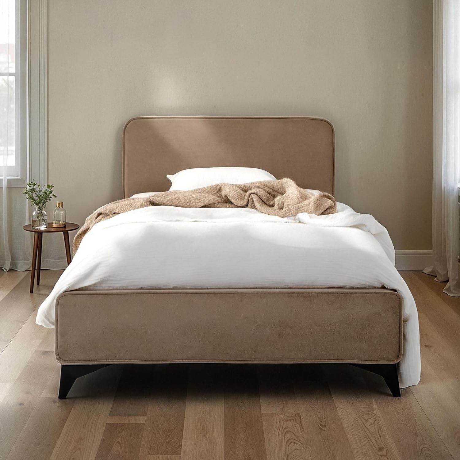 IDIMEX Polsterbett LAVORO Einzelbett 90x200, Greige - Bett mit Lattenrost und Samtstoffbezug, Bettgestell mit gepolstertem Kopfteil, modernes Design, Robuster Holzrahmen & Metallbeine