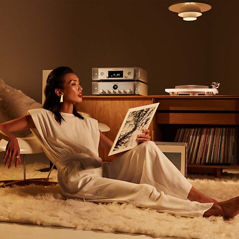 Marantz MODEL 30 – exclusieve hifi-stereoversterker Zilver-goud