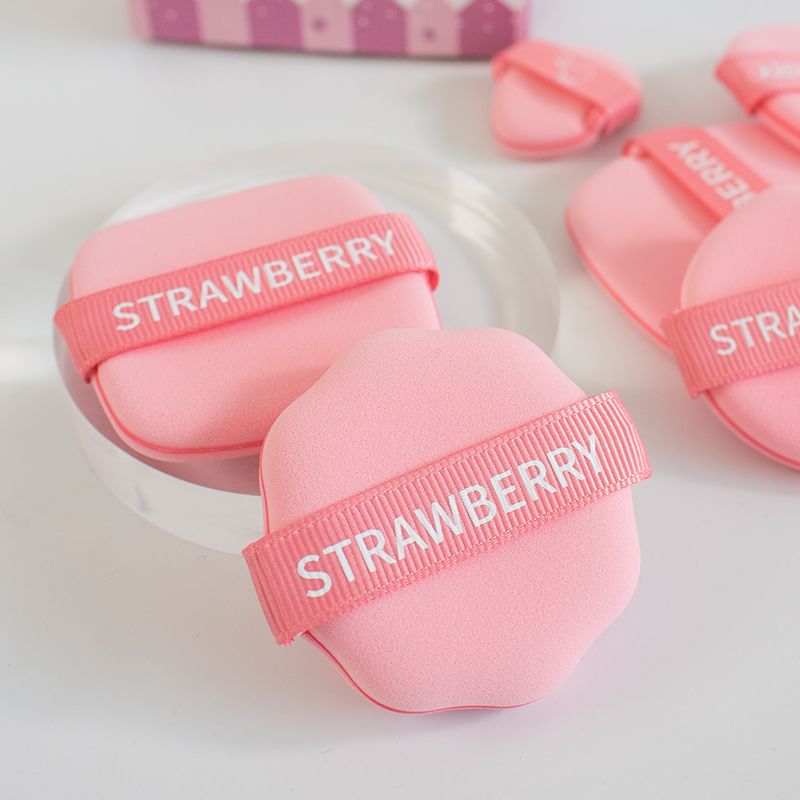 Karnemelk - Aardbei Nat/Droog Gebruik Make-up Spons (Diverse Ontwerpen)