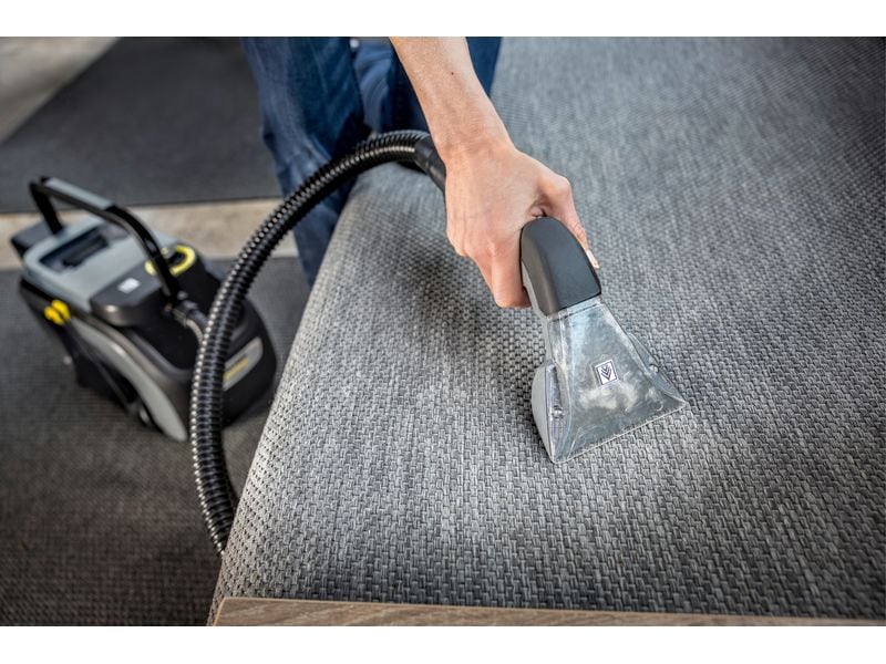 Kärcher Akku-Sprühextraktionsgerät Puzzi 2/1 Bp Mobiles, leistungsstarkes 36-V-Akku-Sprühextraktionsgerät mit ergonomischer Polsterdüse