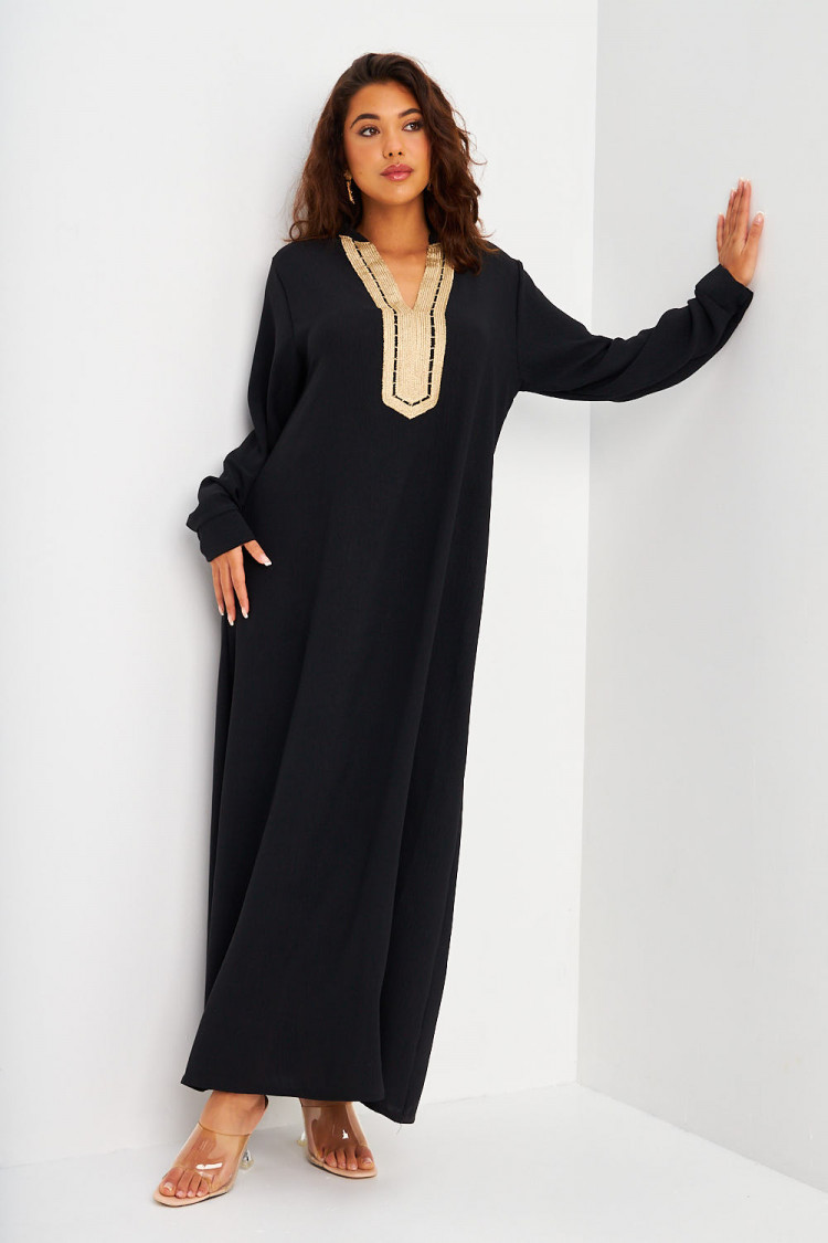 ABAYA noire décolleté V broderie dorée