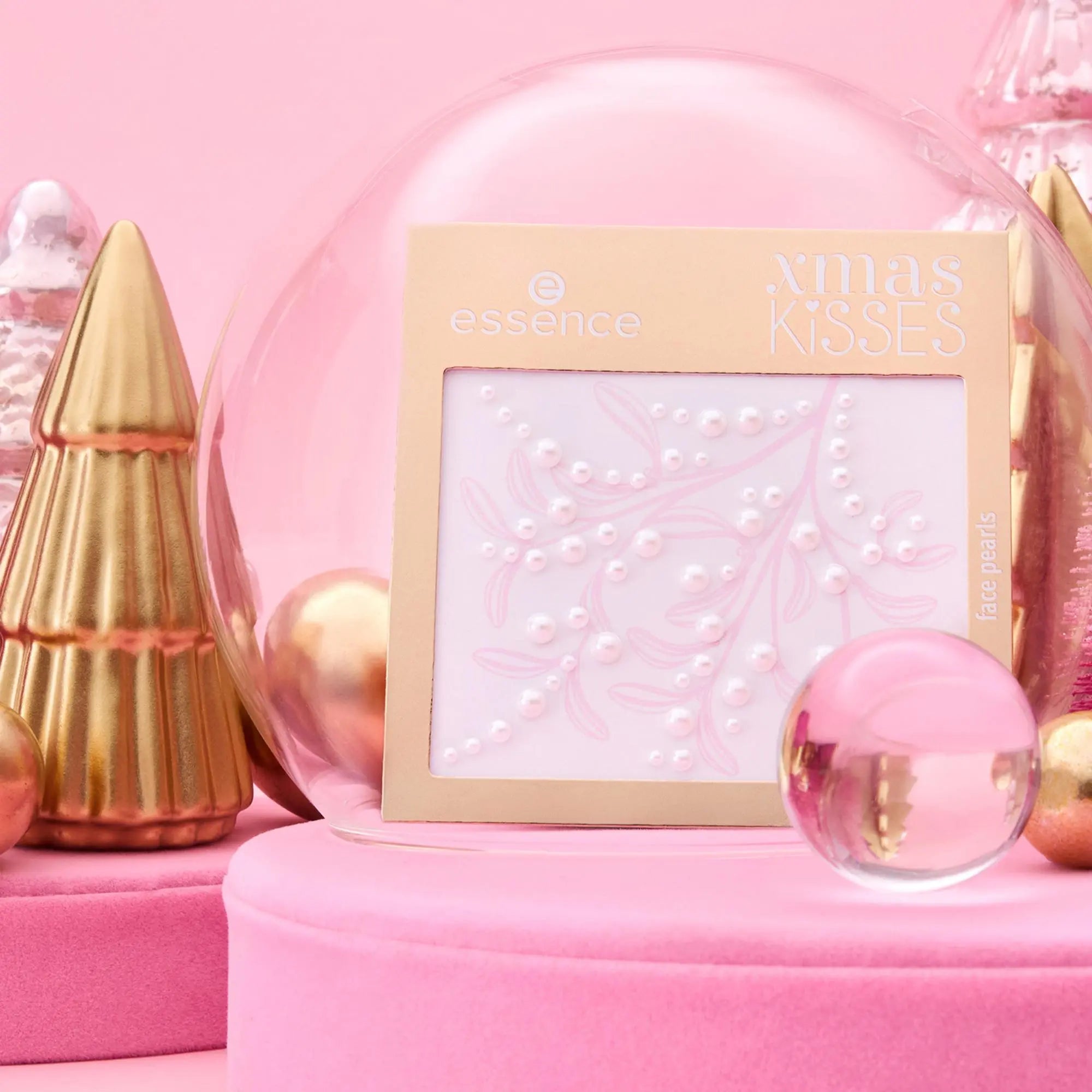 Xmas Kisses Face Pearls 01 Mistletoe Kiss, Don't Want To Miss!