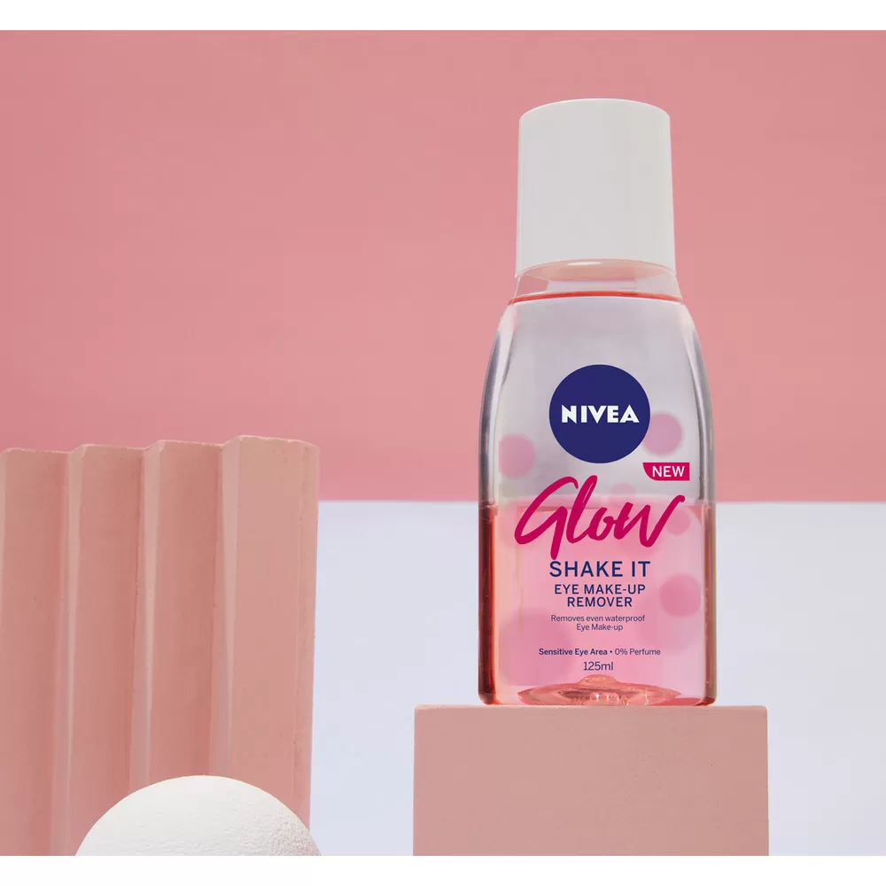 Nivea Glow Eye Makeup Remover - 125 ml.