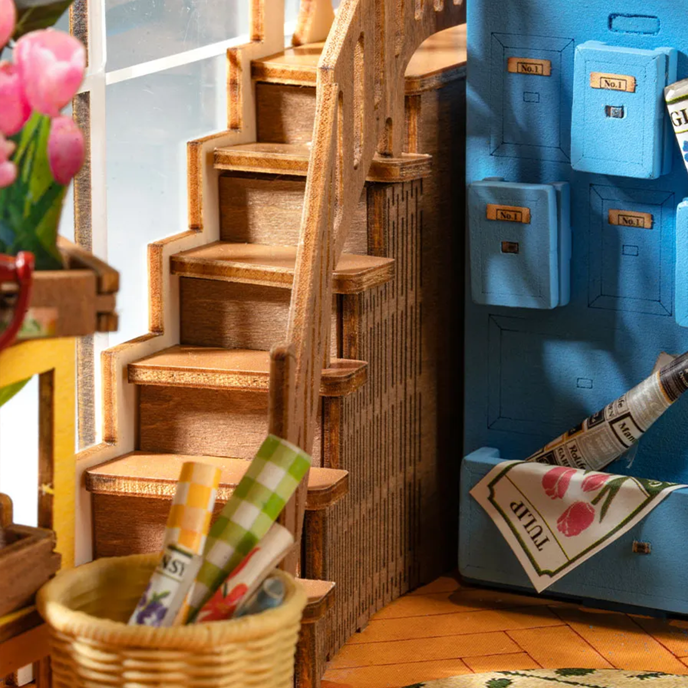 (176-tlg. Set) Rolife Book Nook Modell Bausatz DIY Miniatur Haus mit Licht Home Deko Buchstütze für Erwachsene (TGB06) - Garden House