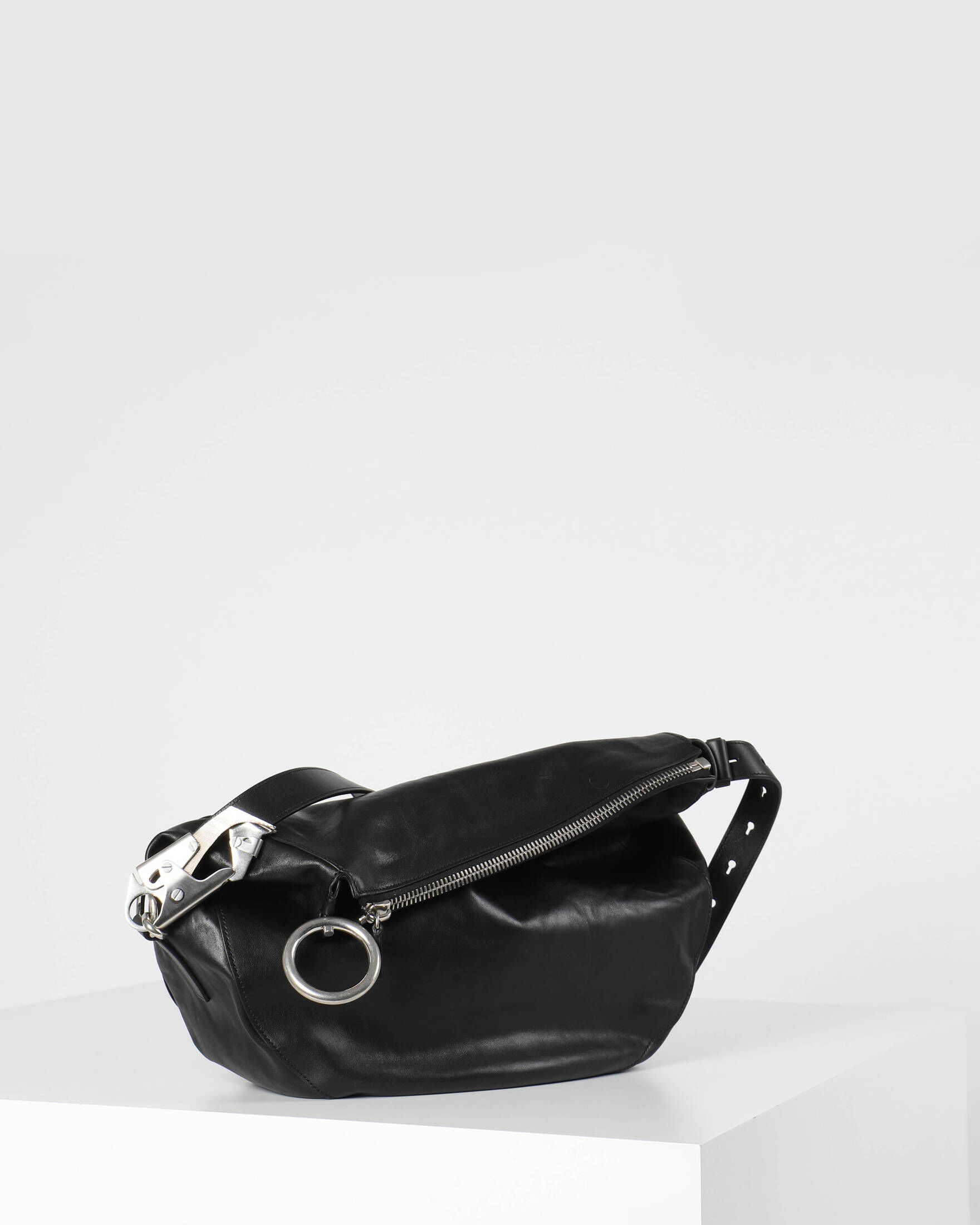 Burberry| Damen Schultertasche KNIGHT MEDIUM aus Kalbsleder