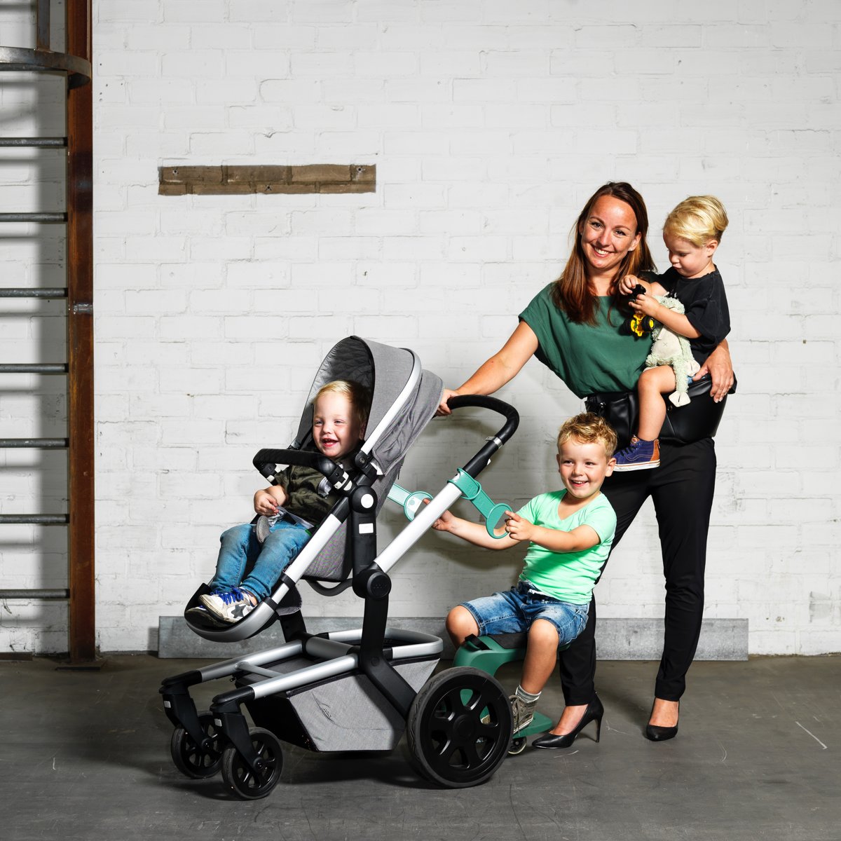 EVE Kids Kid-Sit meerijdstoeltje / meerijdplankje Forest Green kopen? - Shop nu