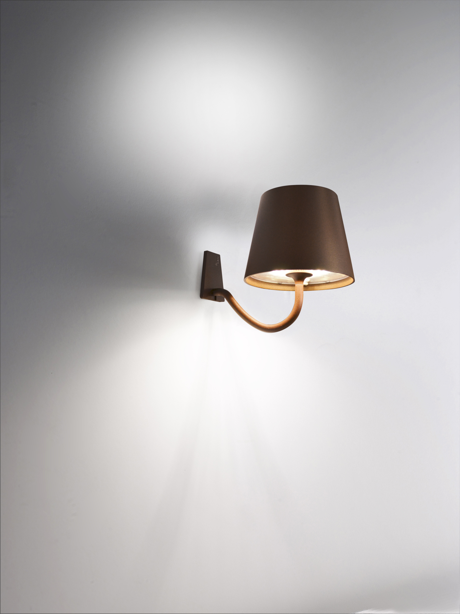 Zafferano oplaadbare wandlamp antraciet