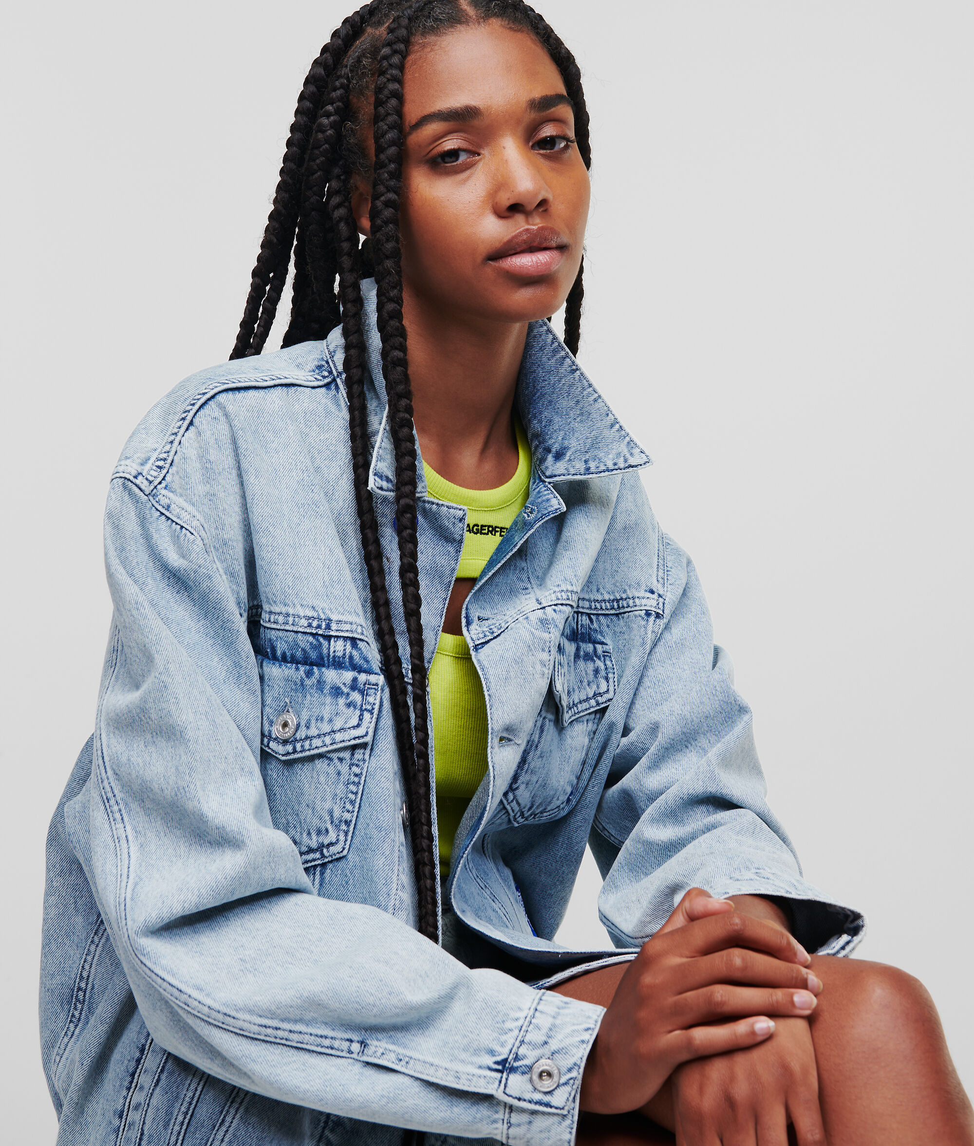 VESTE EN JEAN DÉCONTRACTÉE KLJ