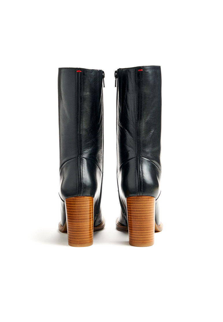 STIEFELETTE Schwarz