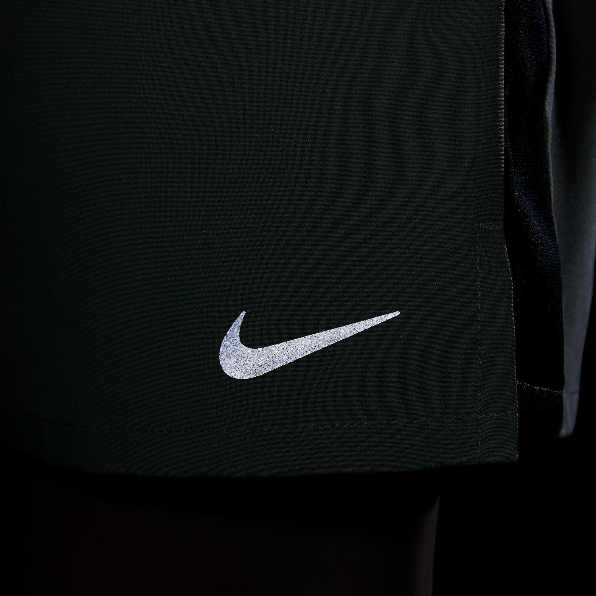 Nike Dri FIT Challenger Big Kids(Boys) Training Shorts