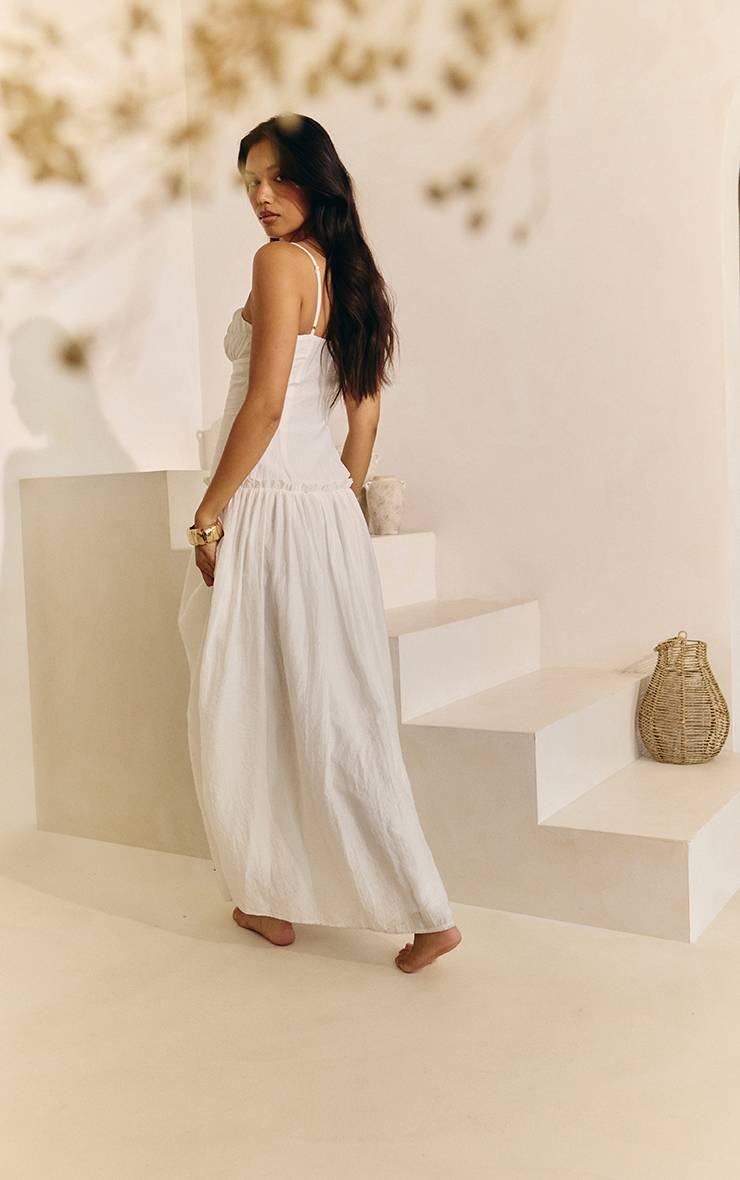 Blanc Robe Longue Taille Basse À Buste Froncé