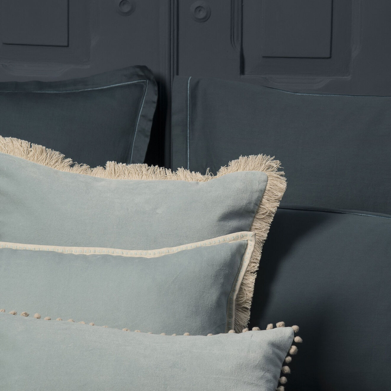 Febronie Housse de coussin velours Ella vert céladon