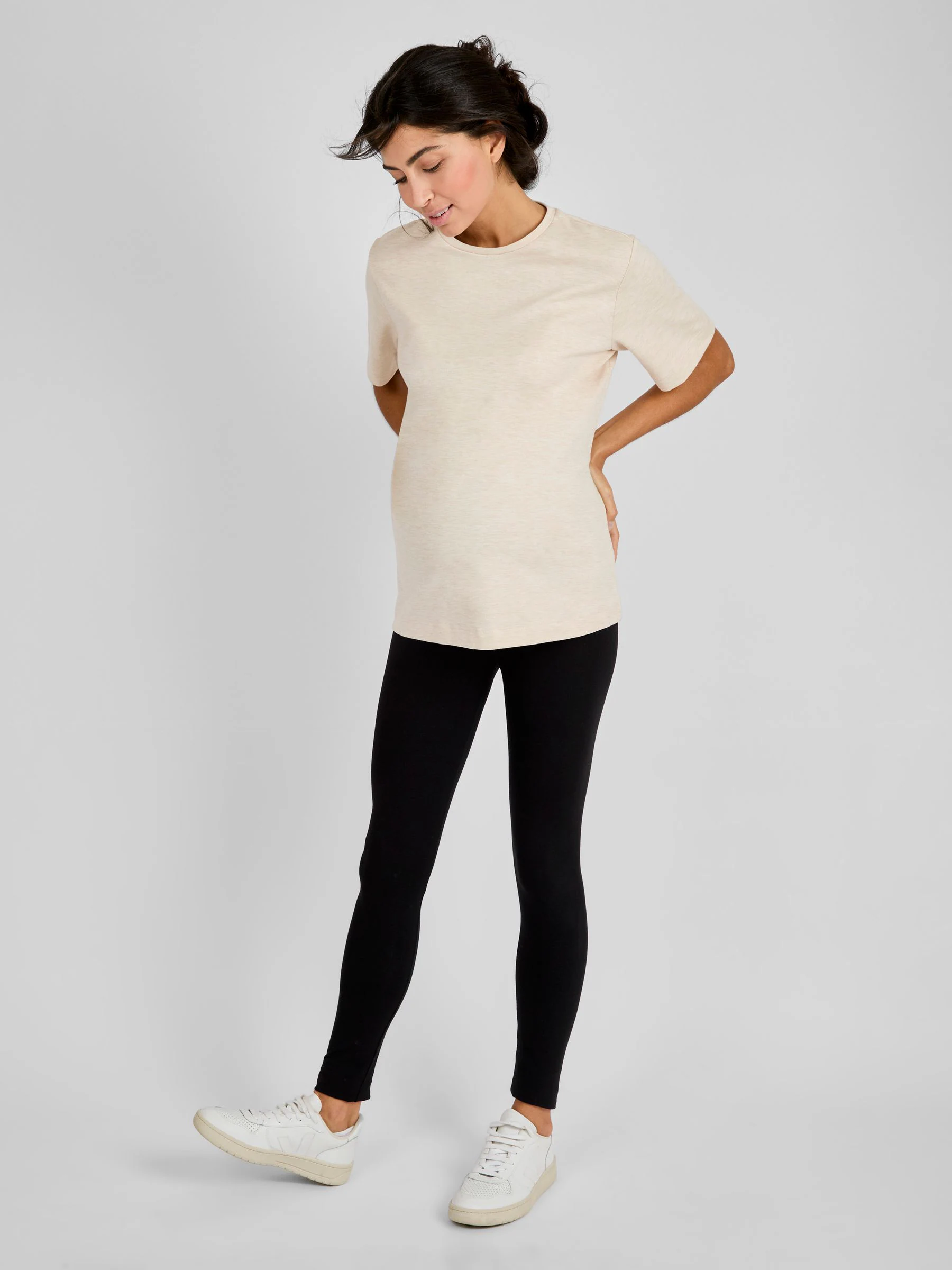 Moutkleurig - JoJo Maman Bébé - Oversized boyfriend zwangerschaps-T-shirt