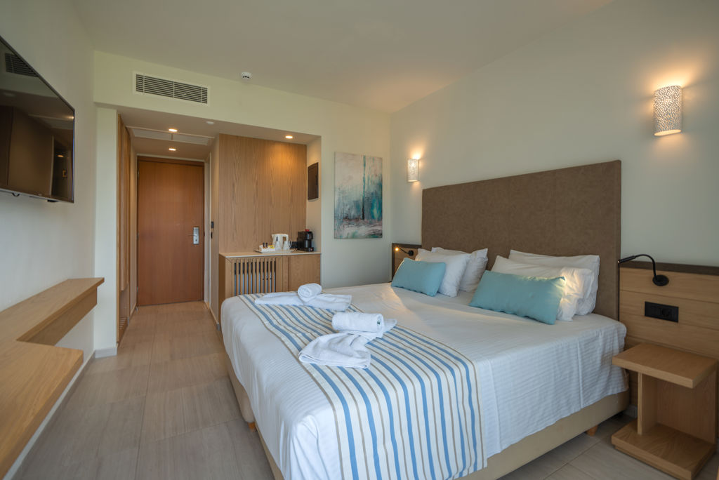 Minos Hotel Logies en ontbijt - Hotel