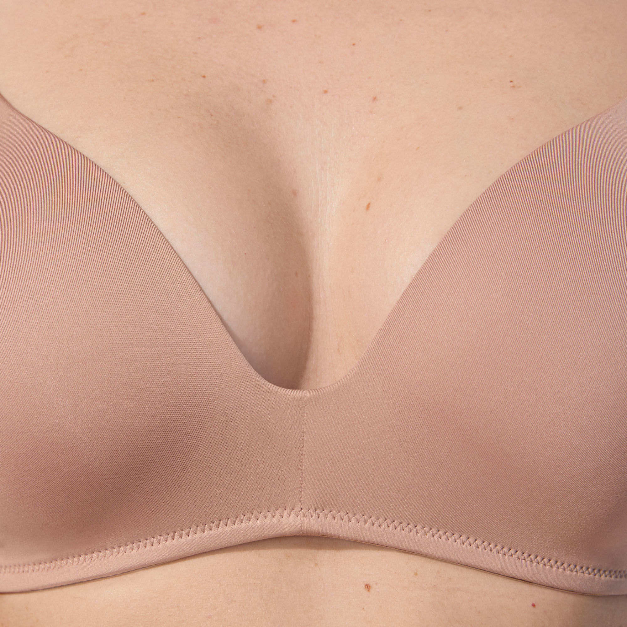 Soutien-gorge ampliforme en microfibre